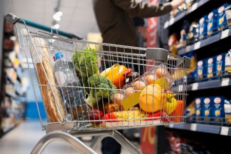 Ministerul Agriculturii: Am vazut ca un mare lant de magazine a limitat deja adaosurile comerciale, inaintea datei de 1 august