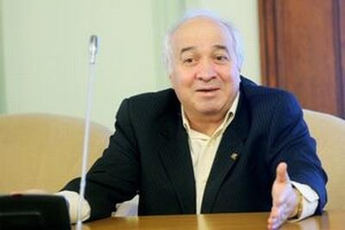 Adrian Radulescu crede ca dezorganizarea si mentalitatea fermierilor ne trag inapoi