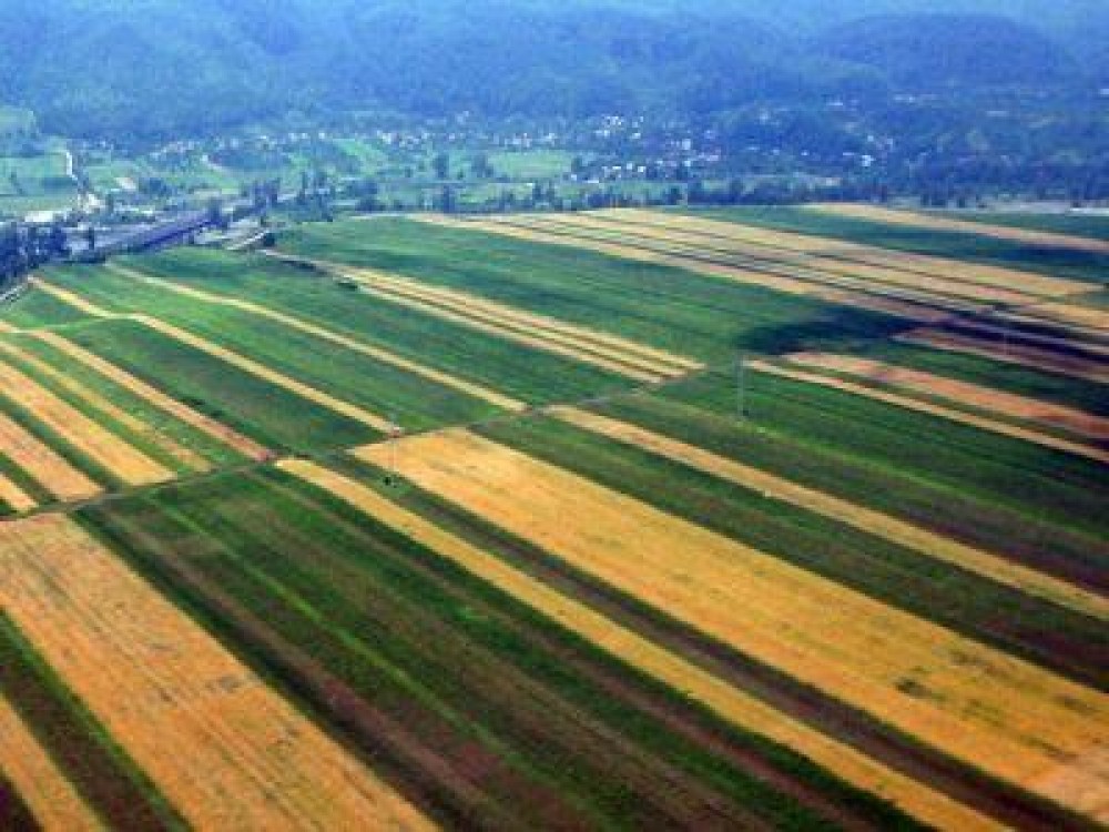 Aproape 100.000 de kilometri patrati de suprafete agricole aerofotografiate in 2017