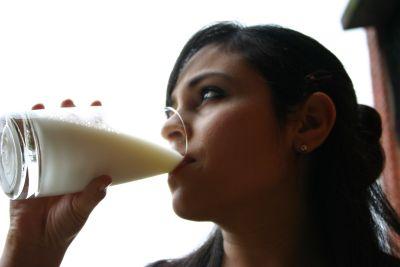 ansvsa-continua-actiunile-de-monitorizare-a-sigurantei-laptelui
