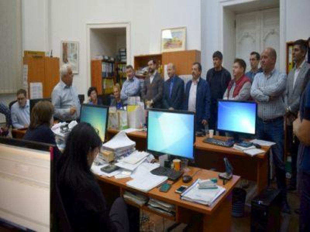 APIA cauta sa angajeze informaticieni