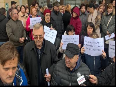 Functionarii de la APIA reiau protestele in Capitala