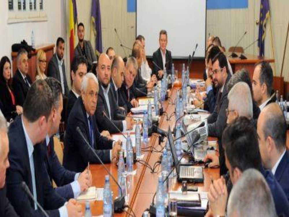 Bilant pozitiv la finalul anului financiar 2017 privind accesarea fondurilor acordate pentru agricultura si dezvoltare rurala