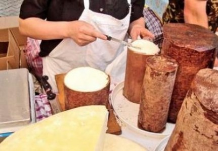 In tara oilor, importam branza de 63 de milioane de euro