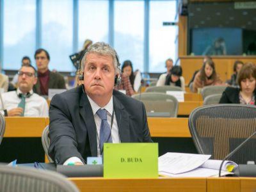 Europarlamentarul Daniel Buda, nemultumit de subventiile prea mici primite de fermierii romani