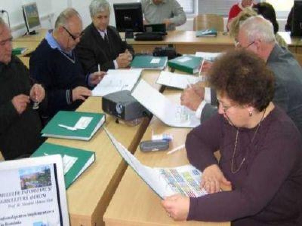 Discutii fara niciun rezultat intre reprezentantii MADR si cei ai Camerelor Agricole