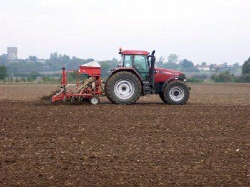 La Bacau, peste 3000 de hectare vor ramane nelucrate