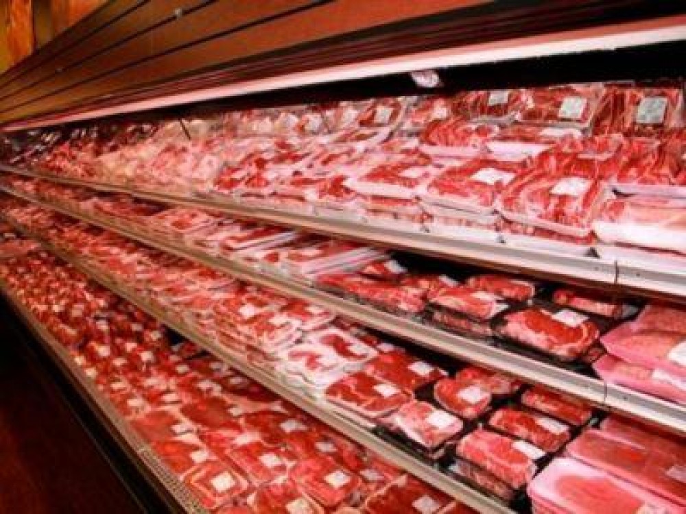 Crescatorii de animale sustin ca majorarea pretului carnii de porc este speculativa