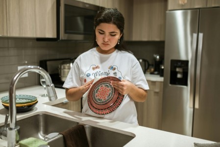 Chiuvete din inox profesionale: cele mai cool modele pentru bucatarii mari si mici
