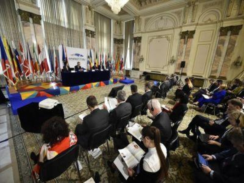 Stratergia de cercetare si dezvoltare in domeniul agroalimentar, dezbatuta la MADR