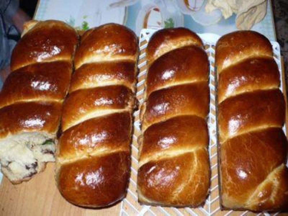 Rompan anunta o productie record de cozonaci in perioada premergatoare Craciunului