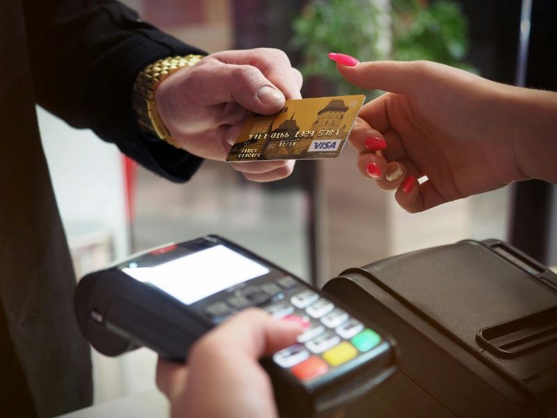 Ai nevoie de un credit de nevoi personale rapid? Iata ce suma poti obtine instant, cu un imprumut online