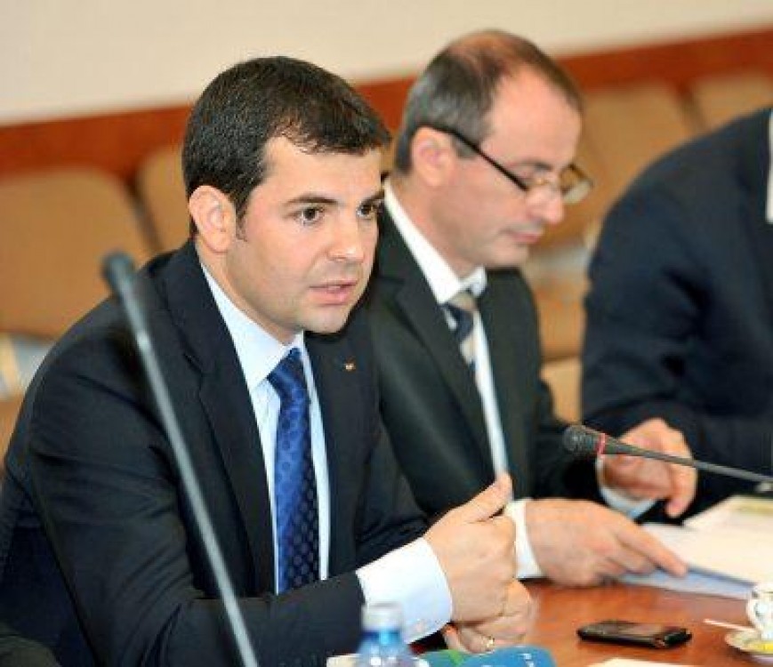 Producatorii romani de lapte vor fi amenintati de importatori, din 2015