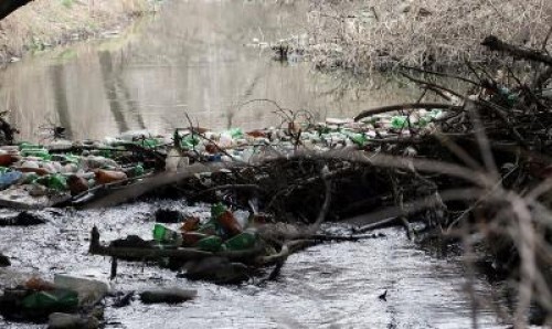 ANAR: Autoritatile locale sa curete apele de deseuri