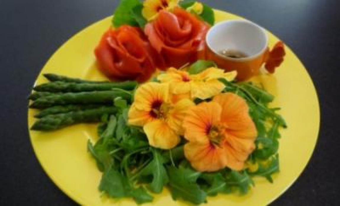 Cum a fost la festivalul florilor comestibile desfasurat in aceste zile la Sfantu Gheorghe