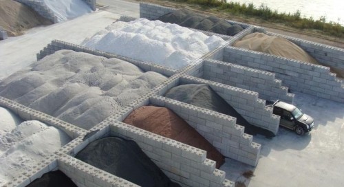 Inovatie in agricultura! Constructii ieftine si delimitari rapide cu blocuri modulare din beton