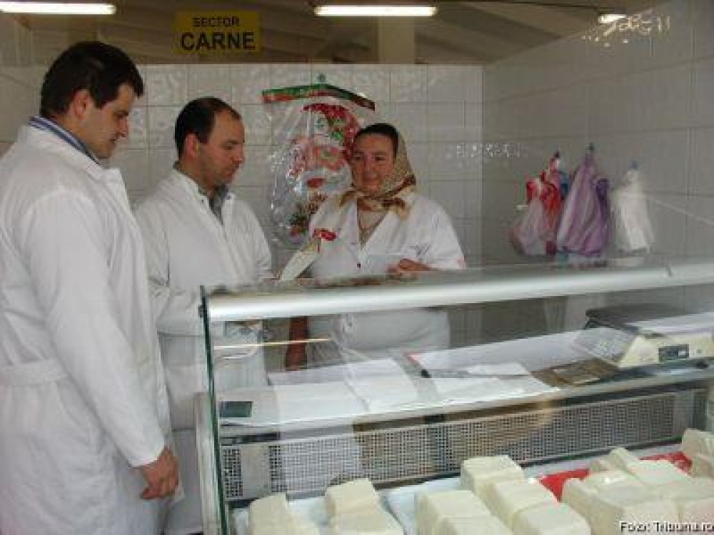 Specialisti in siguranta alimentelor, instruiti in cadrul unui proiect cu fonduri europene