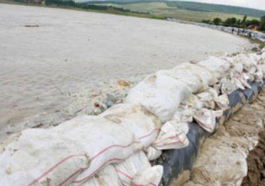 Masuri de prevenire a aparitiei unor focare epidemiologice in zonele afectate de inundatii