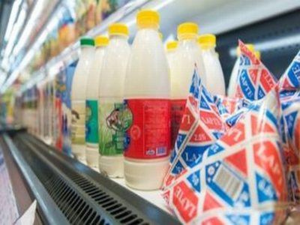 Mai mult lapte importat in Romania la inceputul anului