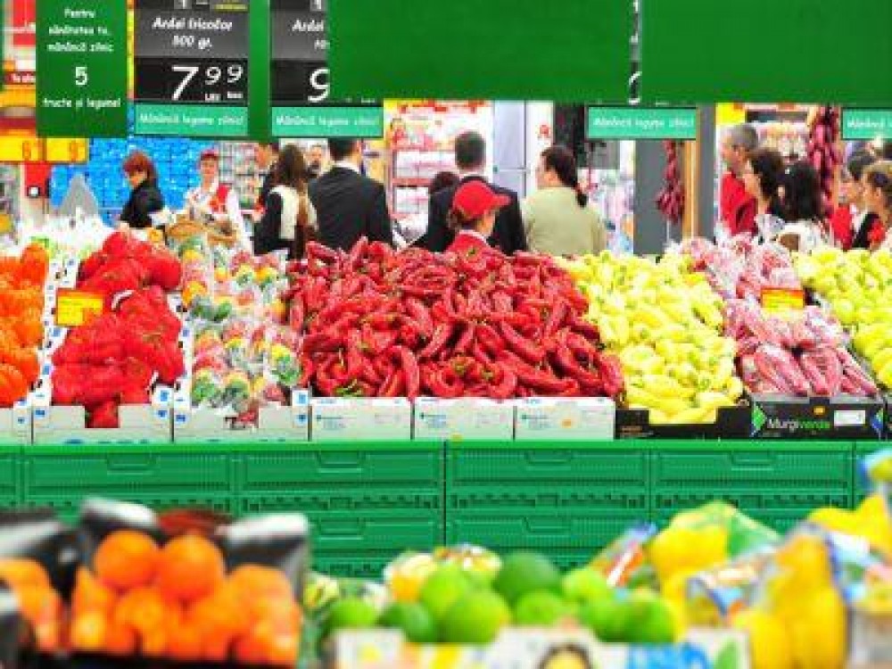Producatorii agricoli, incurajati sa se asocieze pentru a putea incheia contracte cu hipermerket-urile