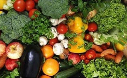 Ministerul Agriculturii vrea 90% fructe si legume romanesti in magazine