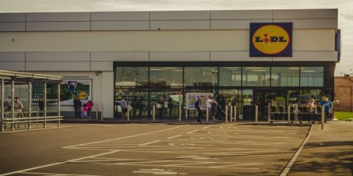 Lidl retrage de la vanzare toate loturile unui produs contaminat
