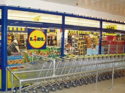 Cereale bio, posibil contaminate cu Salmonella, retrase de pe rafturile de la Lidl