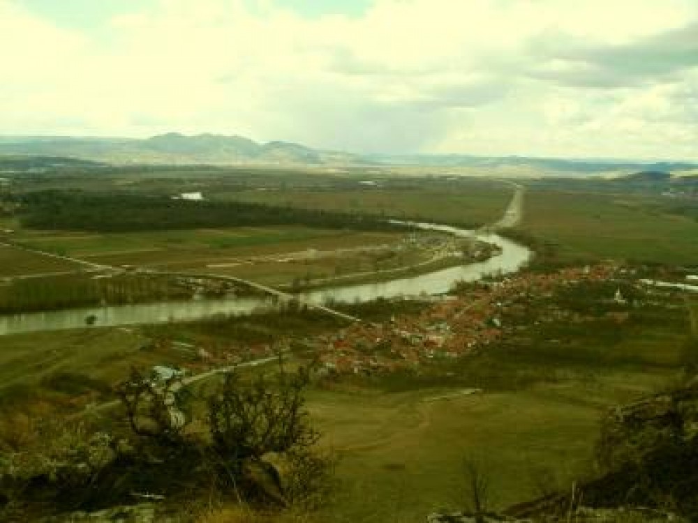 Judetul Hunedoara afecat si el de seceta. Lunca Streiului se usuca sub arsita