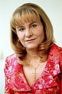 DEZBATERE: Românul munceşte câmpul sau stă la cârciumă?