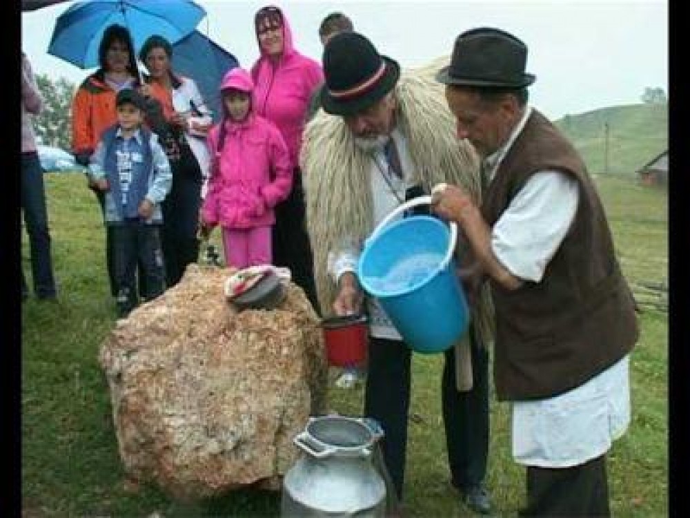 Sarbatoarea Masuratul Laptelui de la Fundata a ajuns la cea de-a 50-a editie