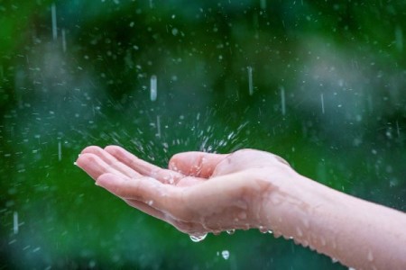 Prognoza agrometeorologica 4 - 10 iulie. In zilele cu precipitatii, lucrarile agricole de sezon vor fi sistate temporar