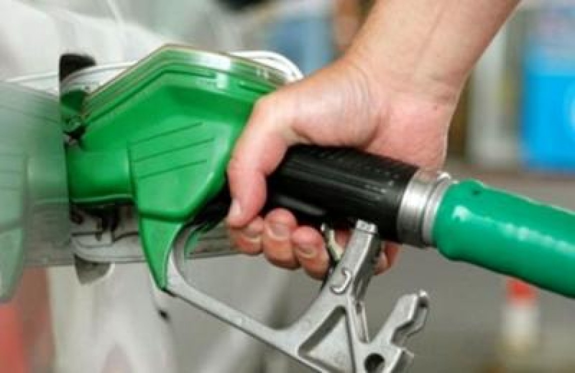 Pretul carburantilor va fi monitorizat, dupa eliminarea supraaccizei