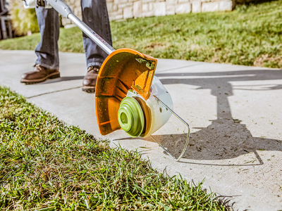 STIHL a lansat si in Romania cea mai mica motocoasa destinata uzului casnic