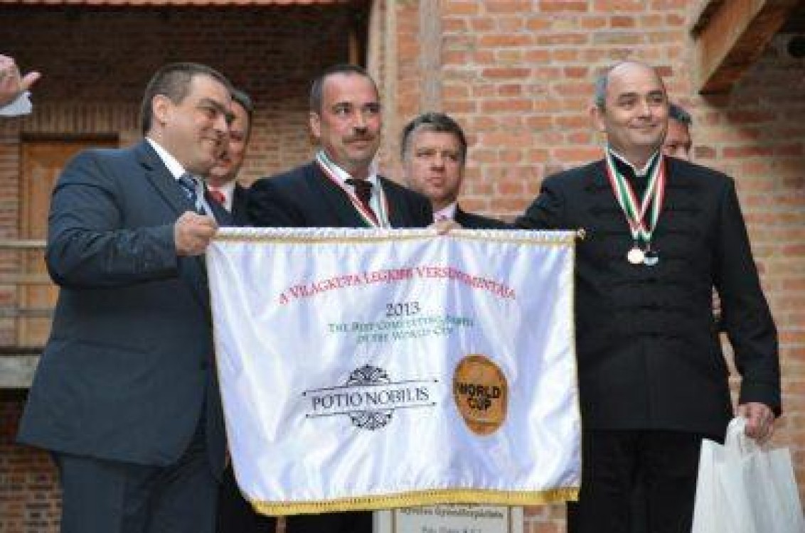 Micii palincari covasneni sunt apreciati de catre specialistii din Ungaria