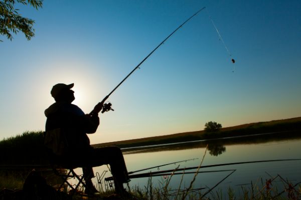 MADR: Se instituie prohibitia pentru pescuit