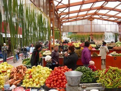 Aproape 100 de tone de fructe si legume neconforme, retrase de la comercializare