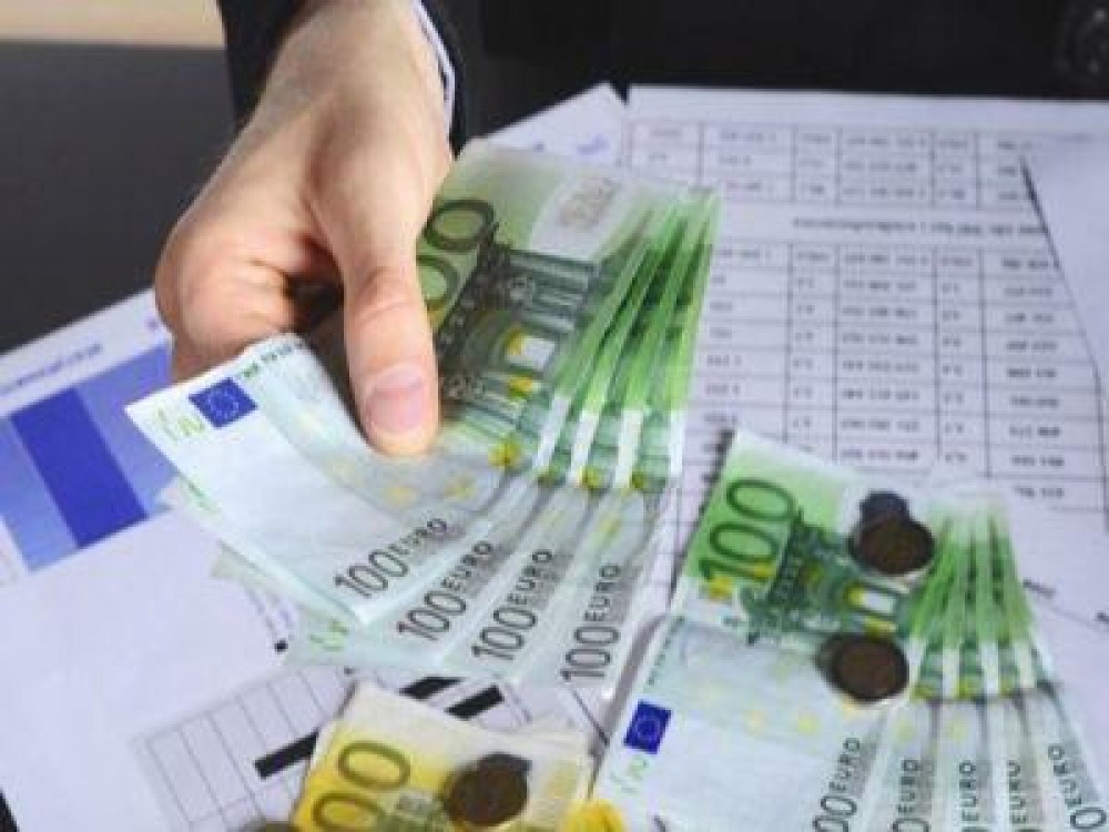 Vin banii pentru beneficiarii PNDR care au depus cereri luna trecuta