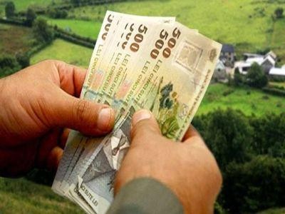 Aproape 385.000 de fermieri aprobati la plata subventiilor pana luni seara