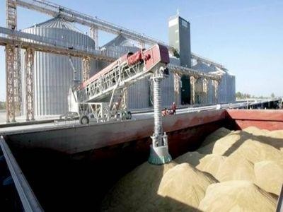 Excedent mai mic din comertul cu produse agroalimentare