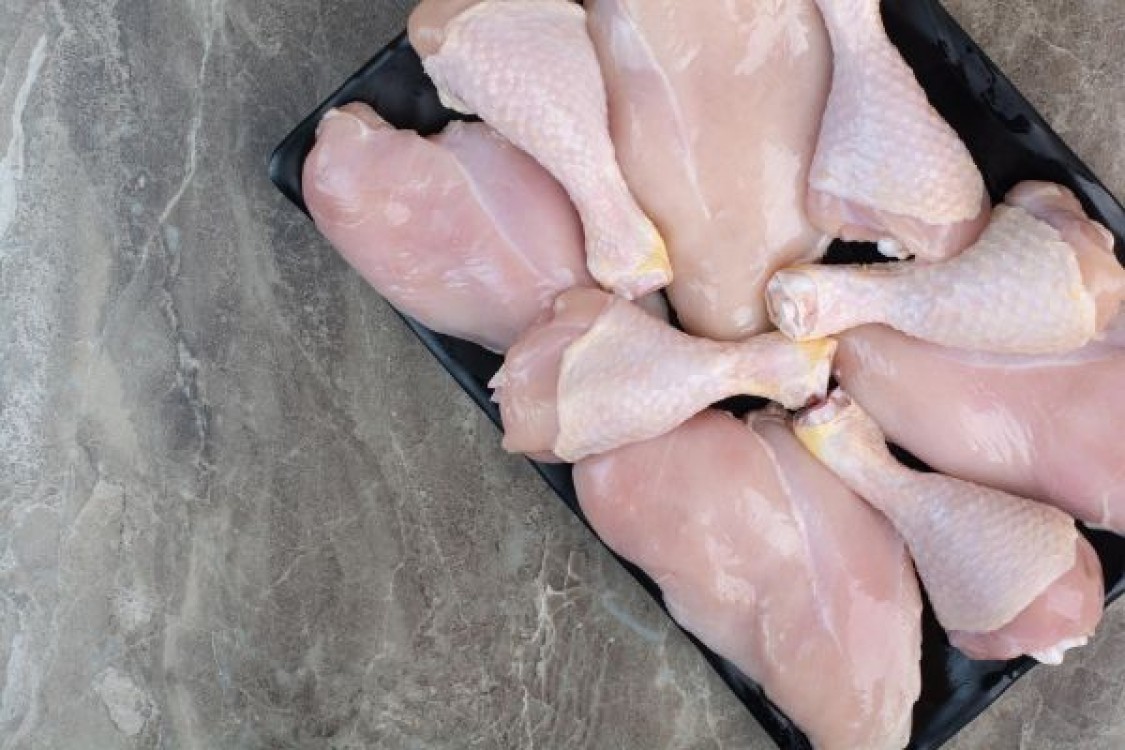 Productia de carne de pasare a Romaniei s-a majorat cu 9,3%
