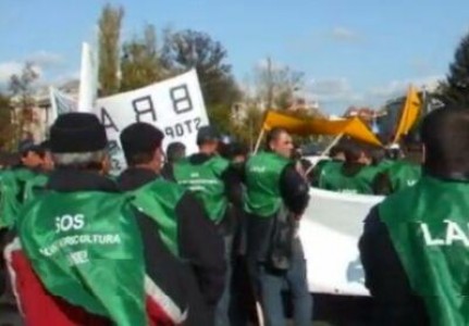 Ministerul Agriculturii spune ca mitingul din Piata Victoriei a fost politizat