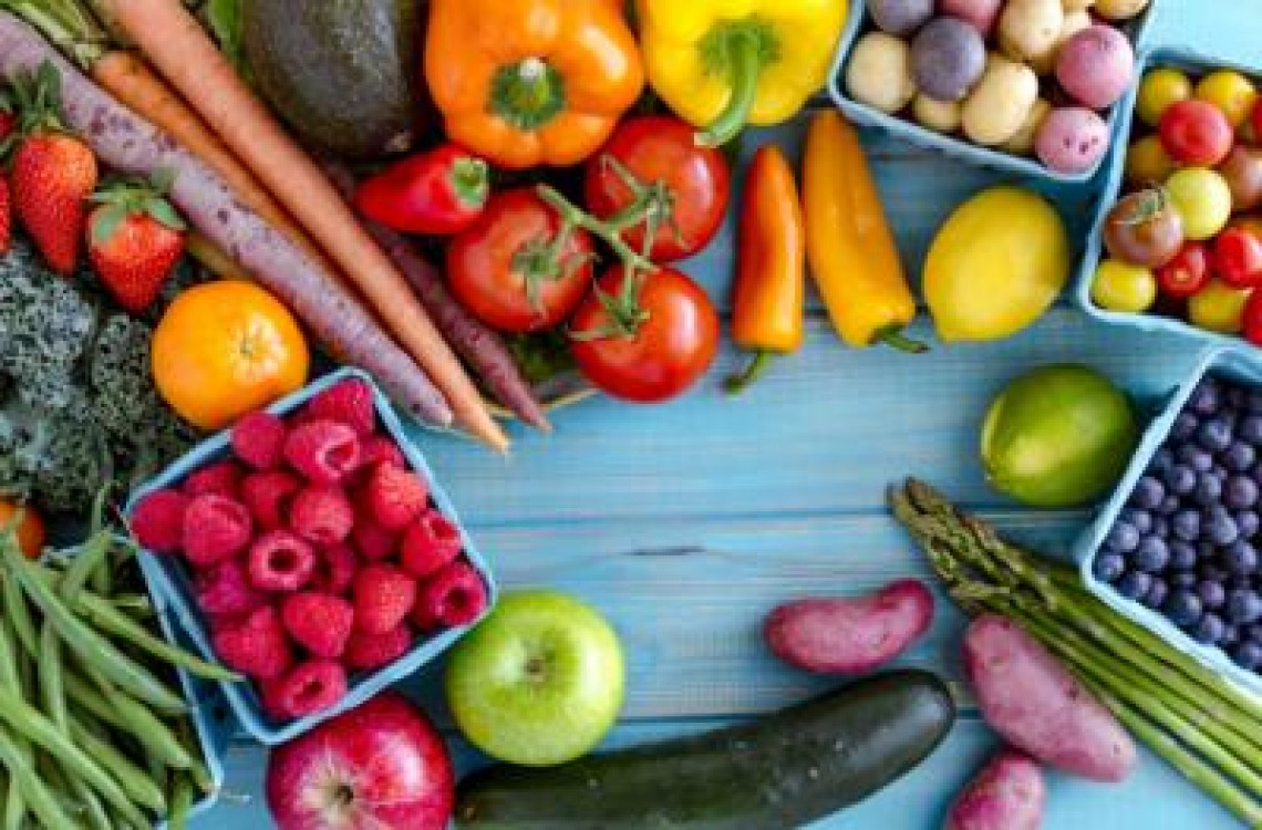 Romania primeste 18,5 milioane de euro pentru fructe, legume si lapte in scoli