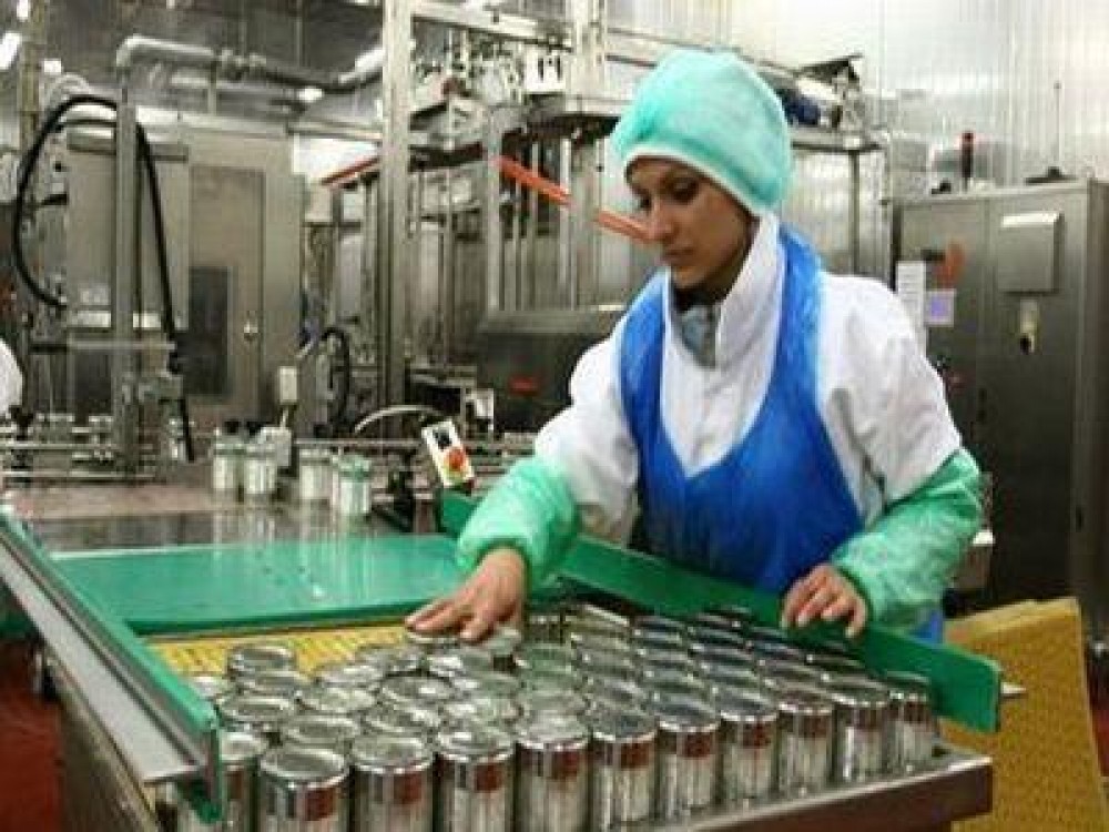 Patronatele din industria laptelui si cea a conservelor spun ca taxa pe ambalaje ii va aduce la faliment