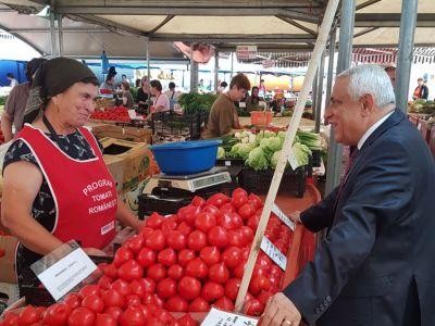 Tomatele romanesti au ajuns in toate pietele din Capitala