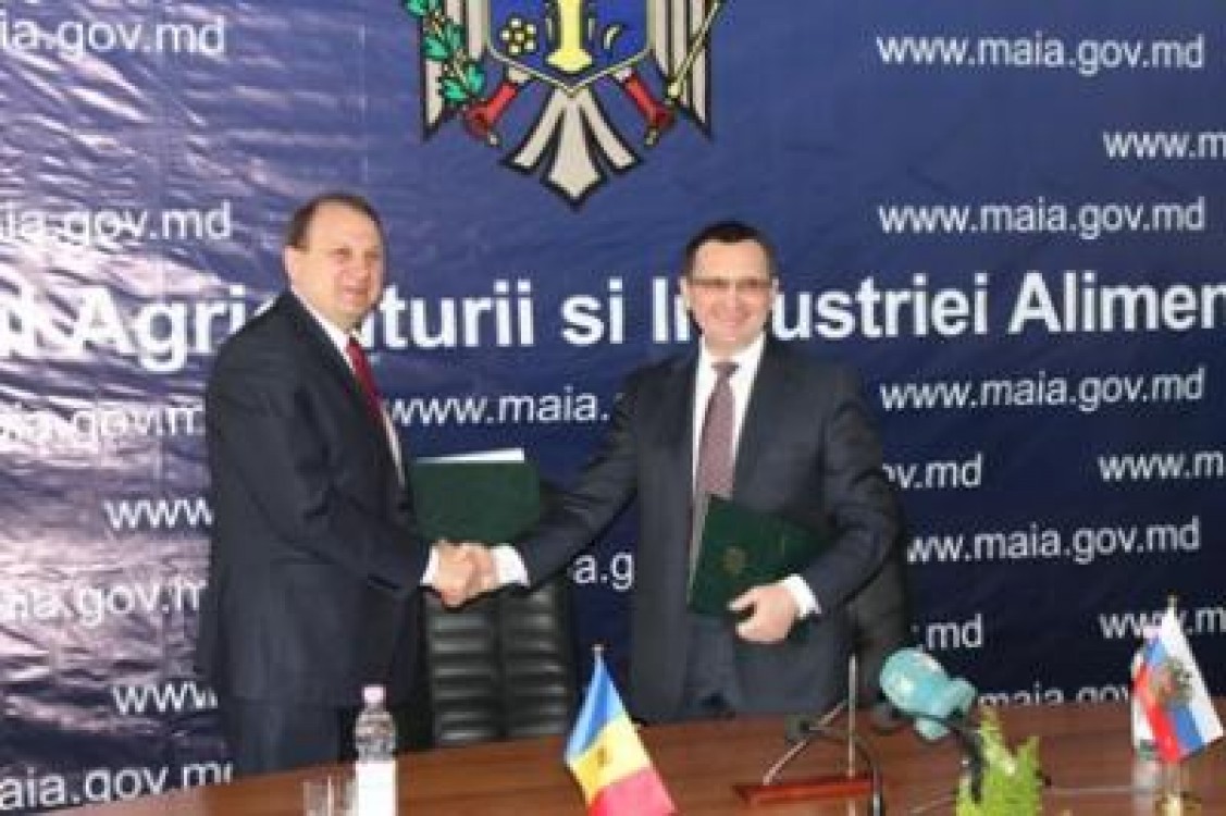 Ministrii agriculturii din Rusia si Republica Moldova s-au intalnit la Chisinau