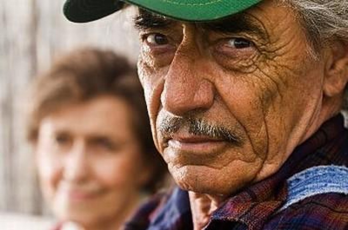 Praf in ochi: Ajutorul de 100 de lei la hectar va fi platit catre agricultori in luna noiembrie