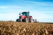 APIA: Fermierii primesc banii pentru motorina utilizata in agricultura