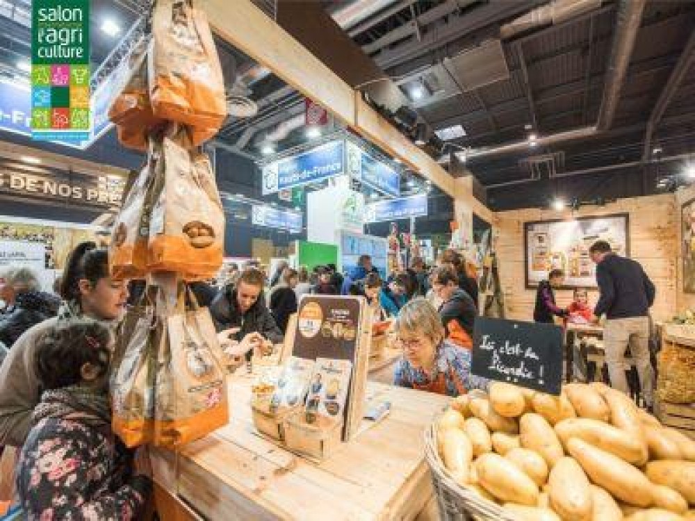 Programul pentru sustinerea producatorilor de tomate romanesti, prezentat la Salonul International al Agriculturii de la Paris