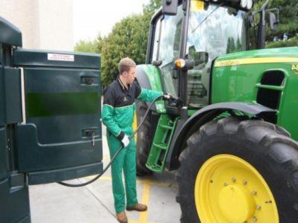 Fermierii mai au o saptamana la dispozitie sa-si depuna cererile la subventia pentru motorina