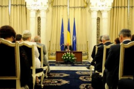 Traian Basescu: Trebuie s? cerem in continuare subven?ionarea agriculturii, mai ales c? vorbim aceea?i limb? cu cea a comisarului european pentru agricultur?